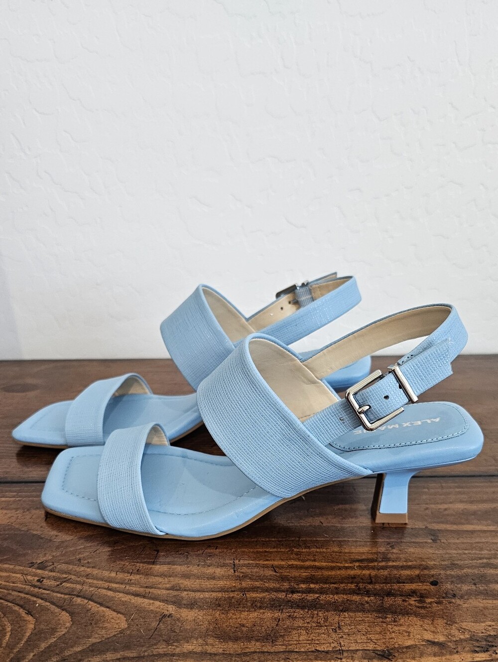 Alex Marie Pastel Blue Slingback Block Kitten Heel Sandals/Shoes Womens Size 8.5